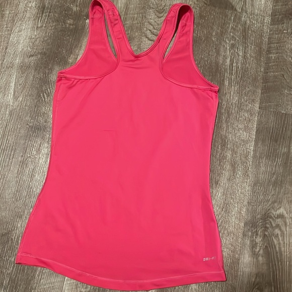Nike Dri-FIT
Women's Training Tank (A003) - Picture 4 of 4
